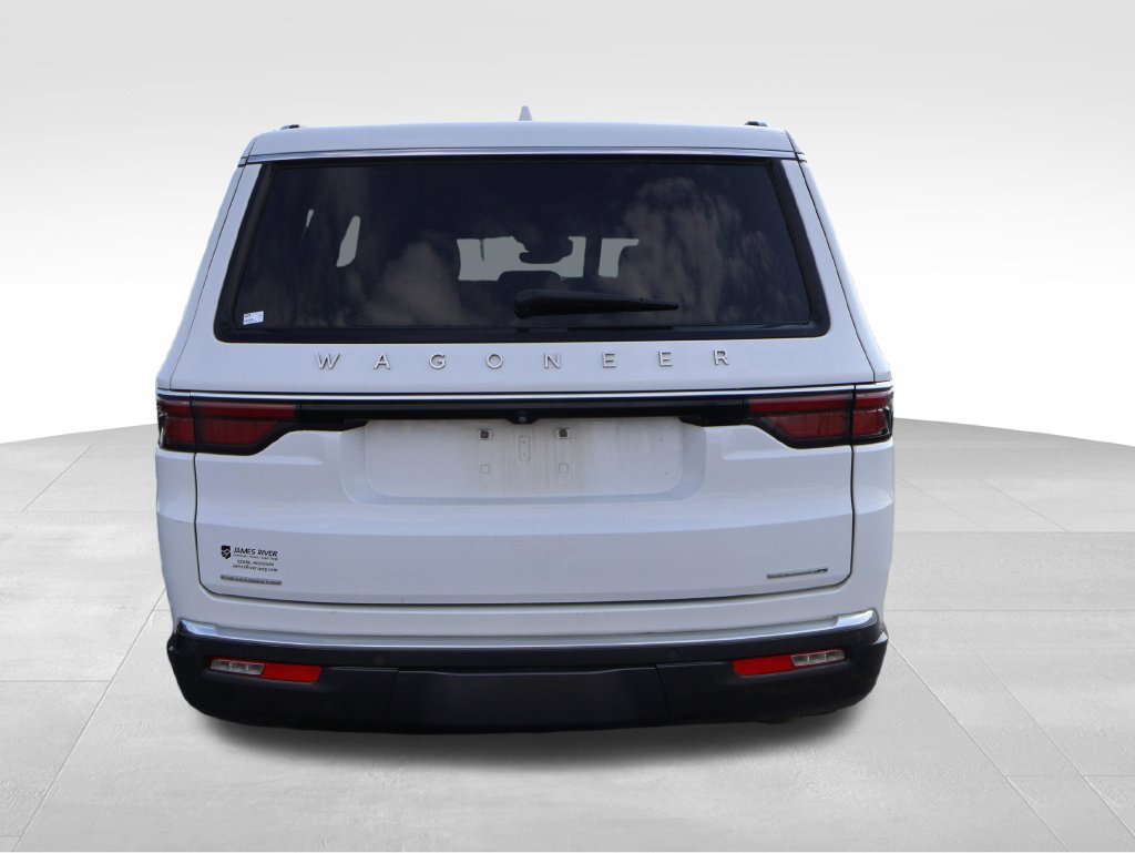 Used 2022 Jeep Wagoneer Series III w/ Premium Group I AWD/4WD image 19