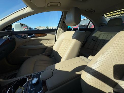 Used 2013 Mercedes-Benz CLS 550 image 21
