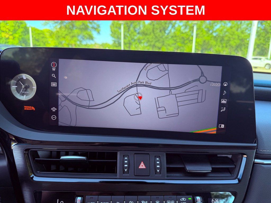 Certified 2022 Lexus ES 300h w/ Premium Package FWD image 11