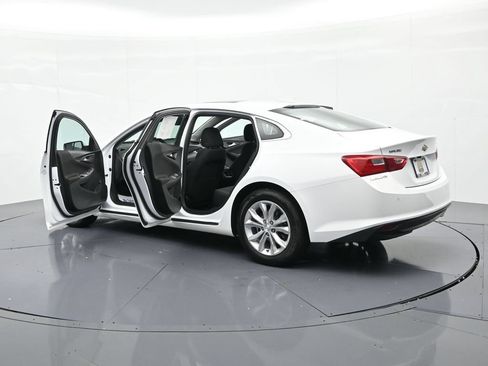 Used 2024 Chevrolet Malibu LT FWD image 23