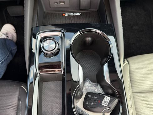 New 2026 Buick Envision Avenir AWD/4WD image 16
