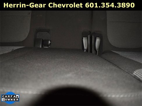 Used 2023 Chevrolet Traverse LT image 16