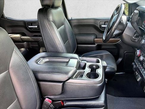 Used 2021 Chevrolet Silverado 1500 LT w/ Z71 Off-Road Package AWD/4WD image 16