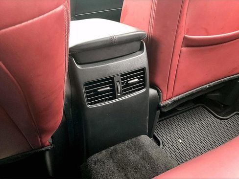 Certified 2024 MAZDA CX-30 AWD 2.5 S w/ Preferred Package image 33