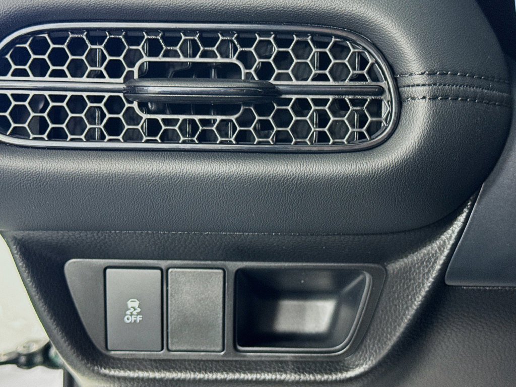 Certified 2026 Honda HR-V LX image 17