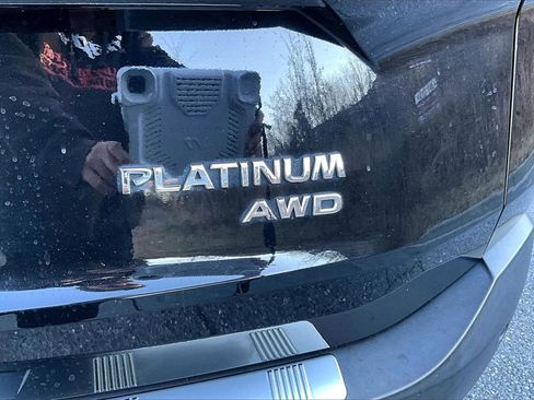 Used 2023 Nissan Rogue Platinum w/ Platinum Premium Package image 23