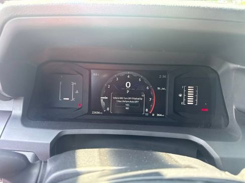 Used 2025 Toyota Tacoma SR5 AWD/4WD image 14
