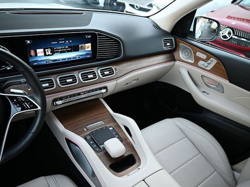 Certified 2024 Mercedes-Benz GLE 450 4MATIC image 14