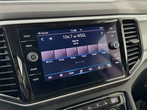 Used 2022 Volkswagen Atlas SEL Premium image 14