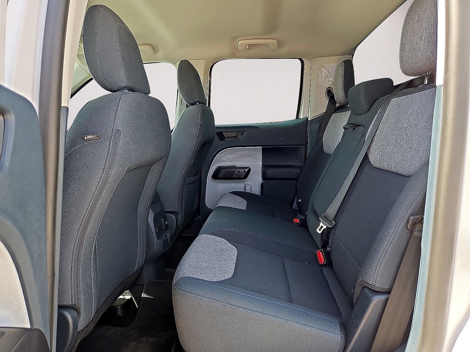 Used 2025 Ford Maverick XLT w/ XLT Luxury Package FWD image 14
