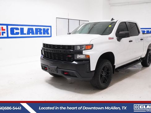 Used 2020 Chevrolet Silverado 1500 Custom Trail Boss w/ Custom Convenience Package AWD/4WD image 1