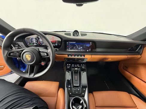 Certified 2025 Porsche 911 Carrera RWD image 22