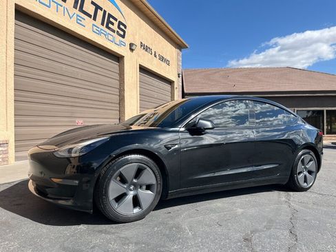 Used 2021 Tesla Model 3 Long Range AWD/4WD image 8