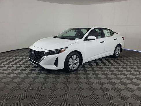 New 2025 Nissan Sentra S image 8