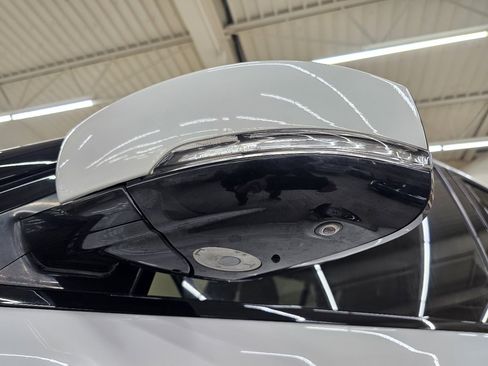 Used 2014 Land Rover Range Rover Supercharged image 11