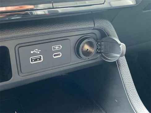 Used 2023 Honda Pilot EX-L image 27