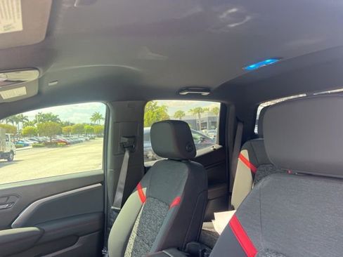 Used 2024 Chevrolet Colorado Z71 w/ Z71 Convenience Package 2 image 35