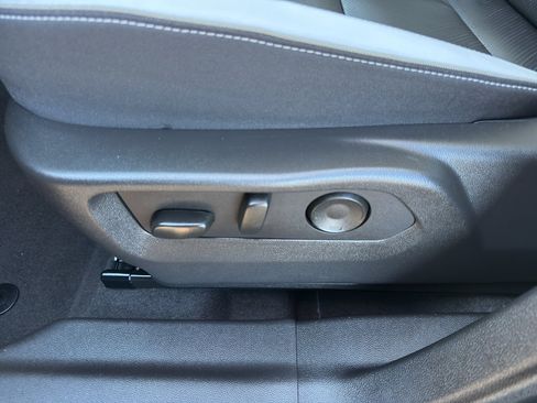 Used 2025 Buick Envision Sport Touring image 15