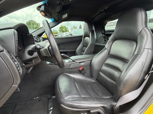 Used 2010 Chevrolet Corvette Grand Sport RWD image 17