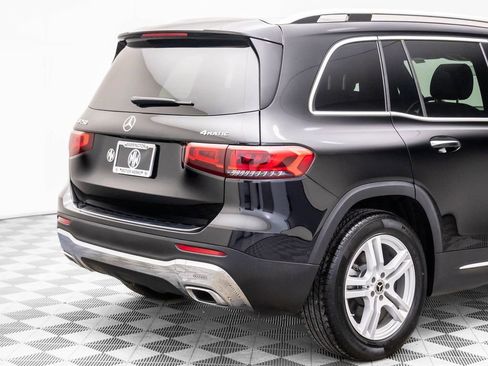 Used 2023 Mercedes-Benz GLB 250 4MATIC image 31