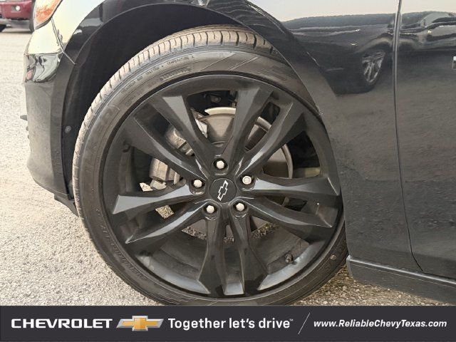 Used 2022 Chevrolet Malibu LT w/ Midnight Edition FWD image 10
