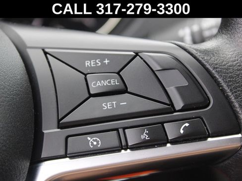 Used 2019 Nissan Rogue S AWD/4WD image 28