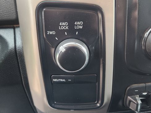 Used 2015 RAM 3500 SLT image 13