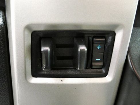 Used 2020 Ford F350 Lariat image 29