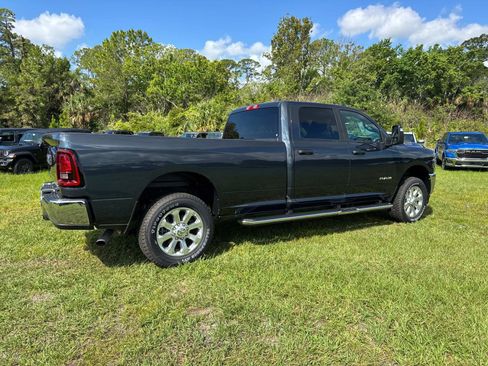 New 2026 RAM 3500 Big Horn AWD/4WD image 3