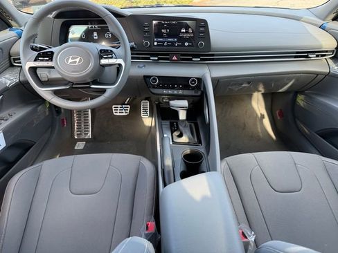 New 2026 Hyundai Elantra Sport image 15