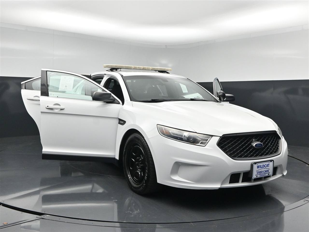 Used 2015 Ford Taurus Police Interceptor AWD image 38
