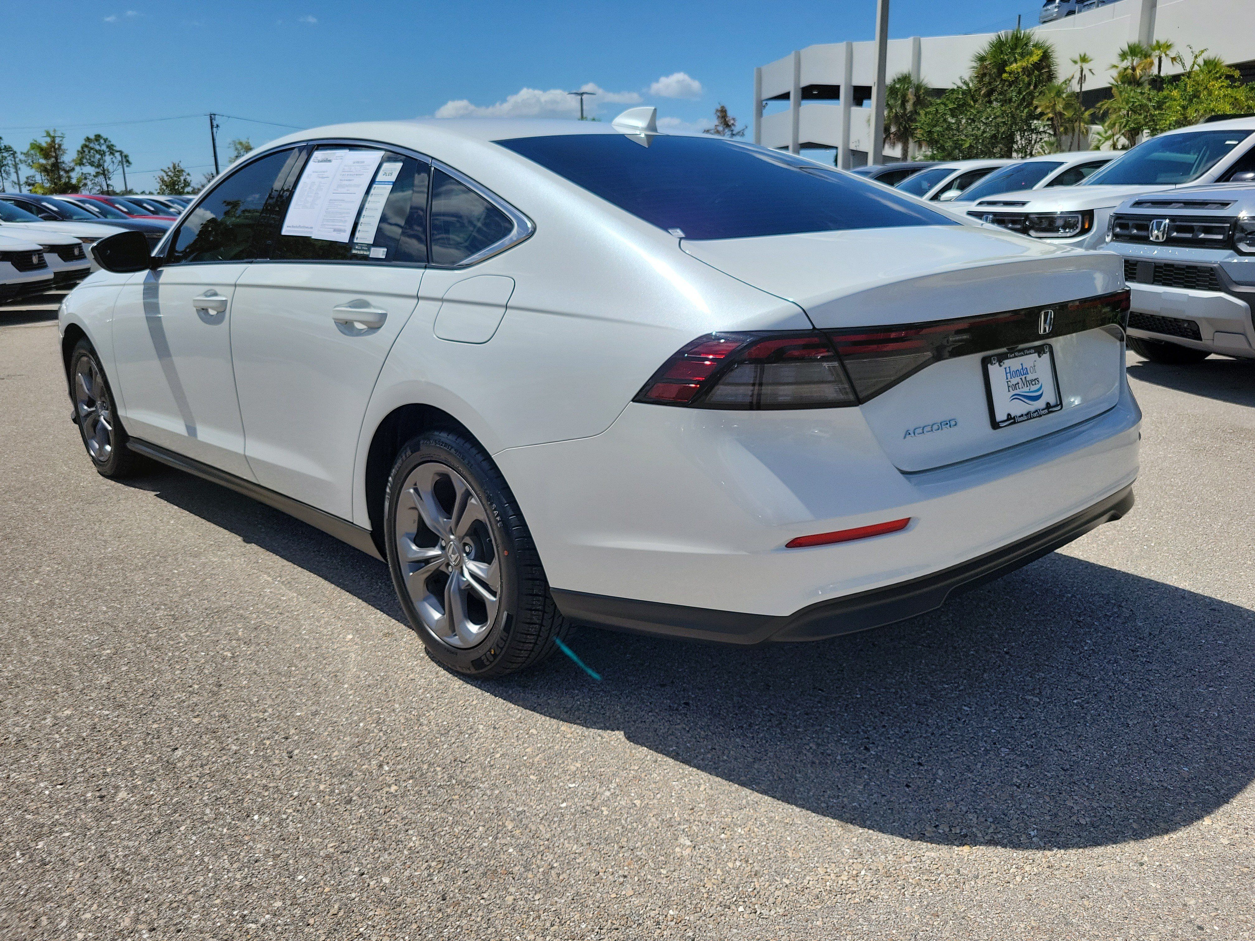Used 2024 Honda Accord EX image 4