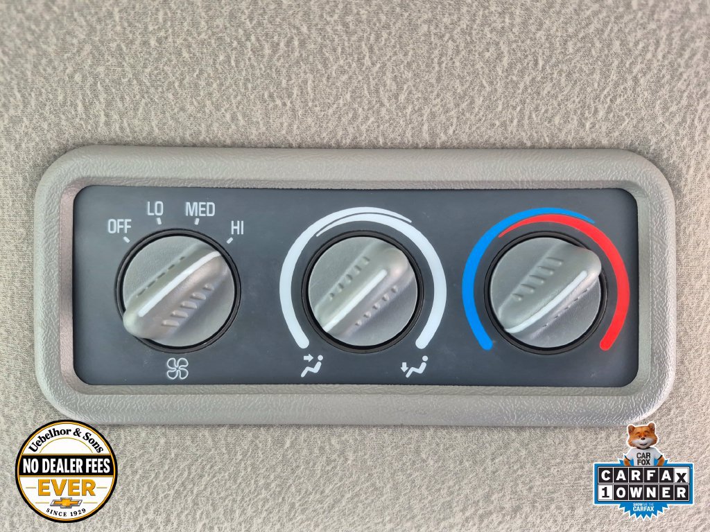 Used 2000 GMC Savana 3500 Extended Passenger w/ Convenience Pkg 1 RWD image 23