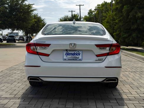 Used 2020 Honda Accord Sport image 7