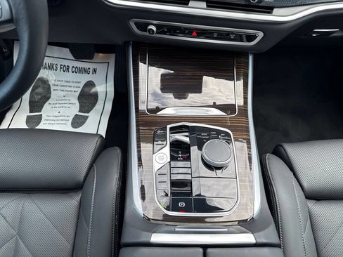 Used 2026 BMW X5 xDrive40i AWD/4WD image 18