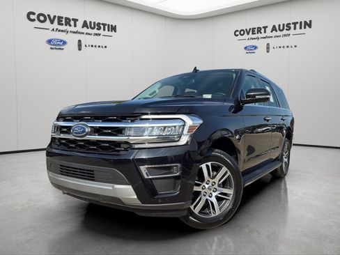 Used 2024 Ford Expedition Limited RWD image 1