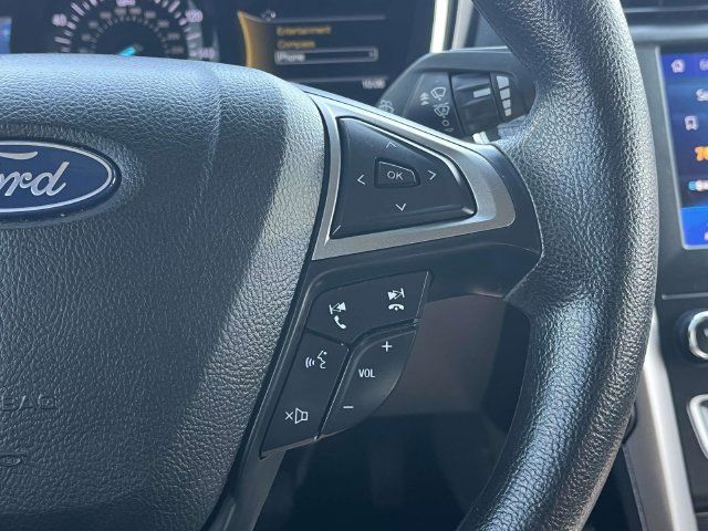 Used 2020 Ford Fusion SE FWD image 27