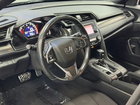 Used 2018 Honda Civic Sport image 20