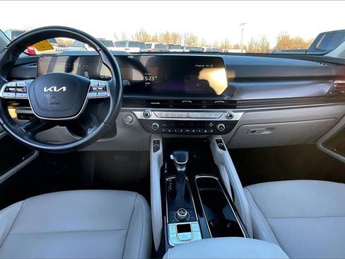 Used 2023 Kia Telluride S w/ S Sunroof Package image 7