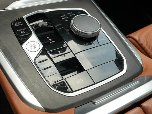 Used 2024 BMW X5 sDrive40i w/ Premium Package RWD image 27