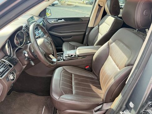 Used 2018 Mercedes-Benz GLE 350 4MATIC image 9
