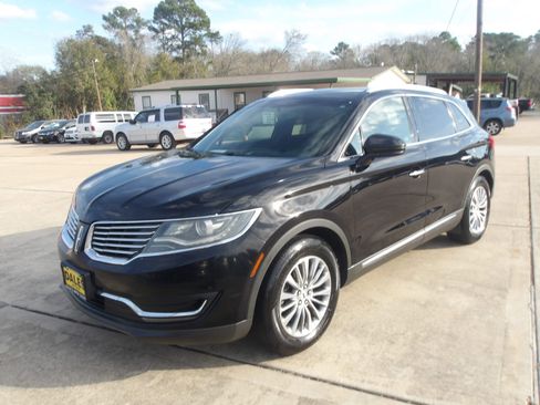 Used 2016 Lincoln MKX Select w/ Select Plus Package image 2