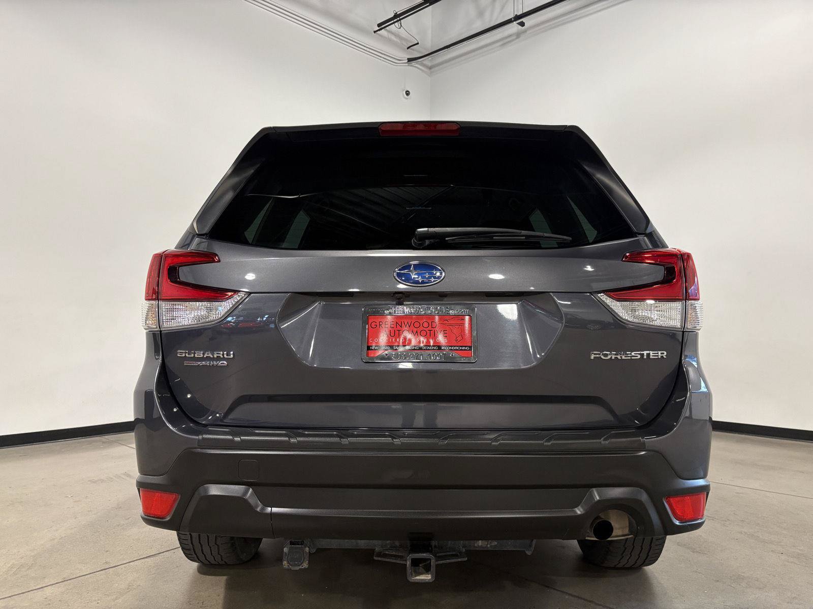 Used 2021 Subaru Forester Premium AWD/4WD image 4