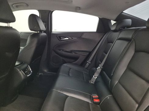 Used 2020 Chevrolet Malibu LT w/ Leather Package FWD image 18