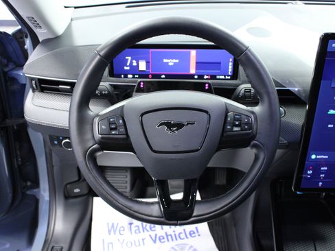 Used 2024 Ford Mustang Mach-E Select image 17