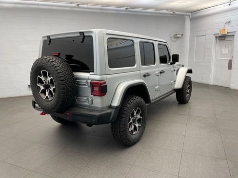 Used 2022 Jeep Wrangler Unlimited Rubicon w/ Steel Bumper Group AWD/4WD image 6