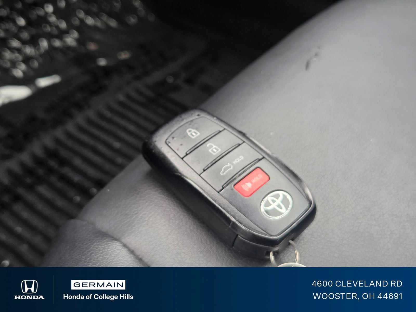 Used 2024 Toyota Corolla XSE FWD image 38