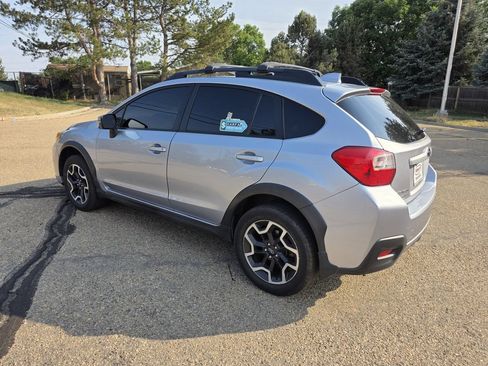 Used 2016 Subaru Crosstrek 2.0i Limited AWD/4WD image 3