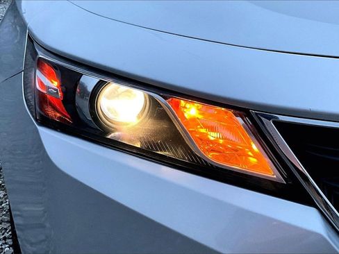 Used 2015 Chevrolet Impala LS image 25