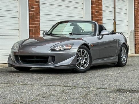 Used 2008 Honda S2000 image 11